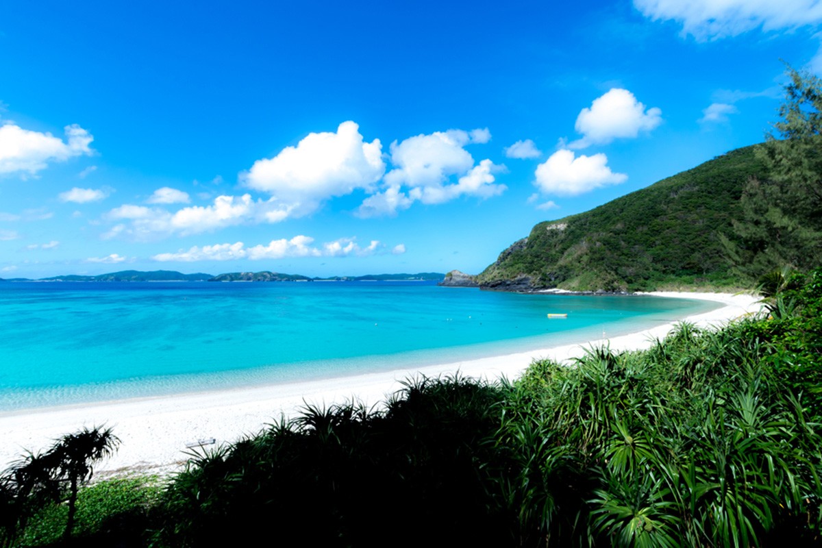 Tokashiki Island- An Okinawa Outlying Island Surrounded by Beautiful Sea and Great Nature 